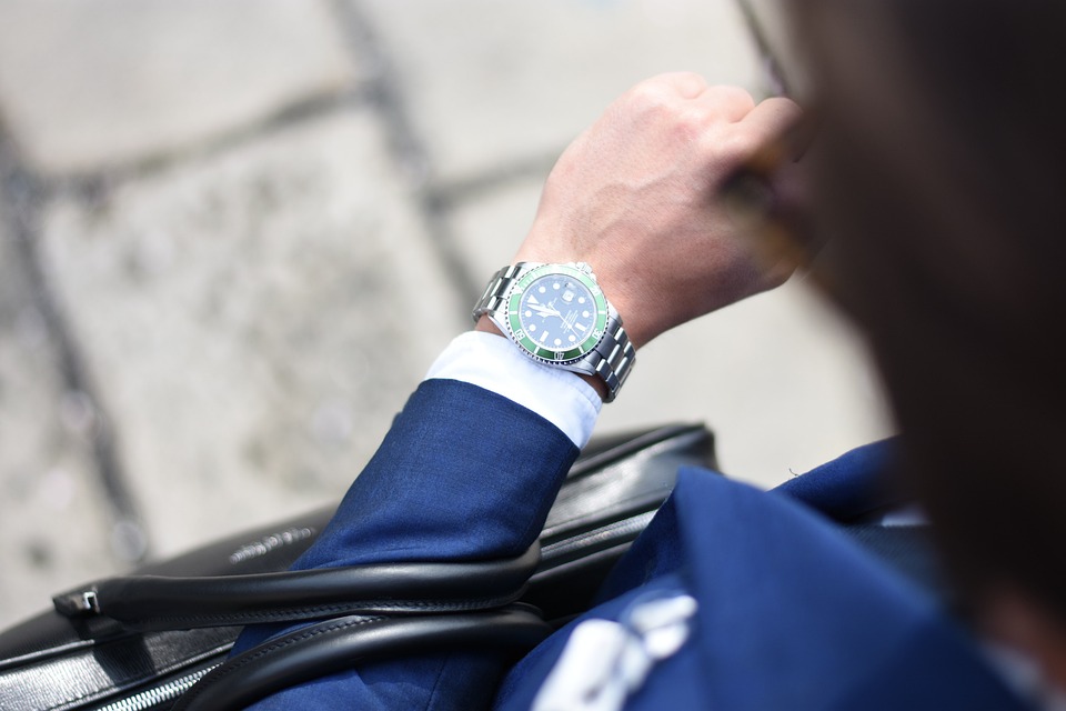 Вашият стил и принадлежност: Как да избираме маркови часовници?